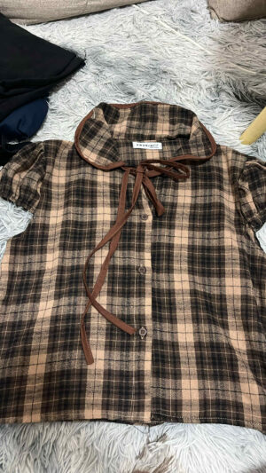 เสื้อคอบัว