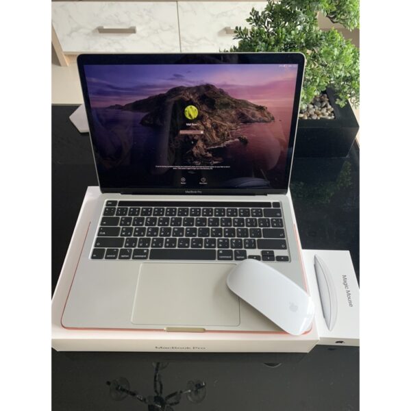 เสื้อเชิ้ตมือสอง เสื้อเชิ้ตมือสอง